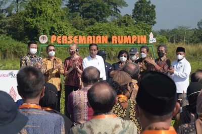 Presiden Jokowi  Resmikan  Persemaian Rumpin dan Peluncuran Mangrove