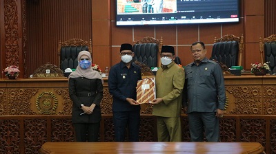 Persetujuan DPRD Terhadap Raperda Kota Depok Tentang Pembinaan Jasa Konstruksi