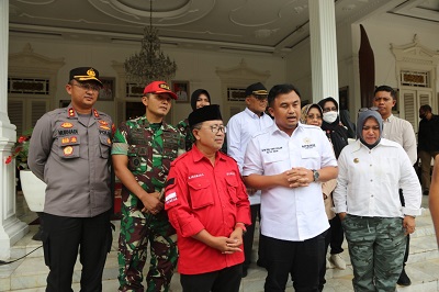 Hasil Gotong Royong Para Bupati, Apkasi Salurkan Donasi Kemanusiaan Bagi Korban Gempa Cianjur