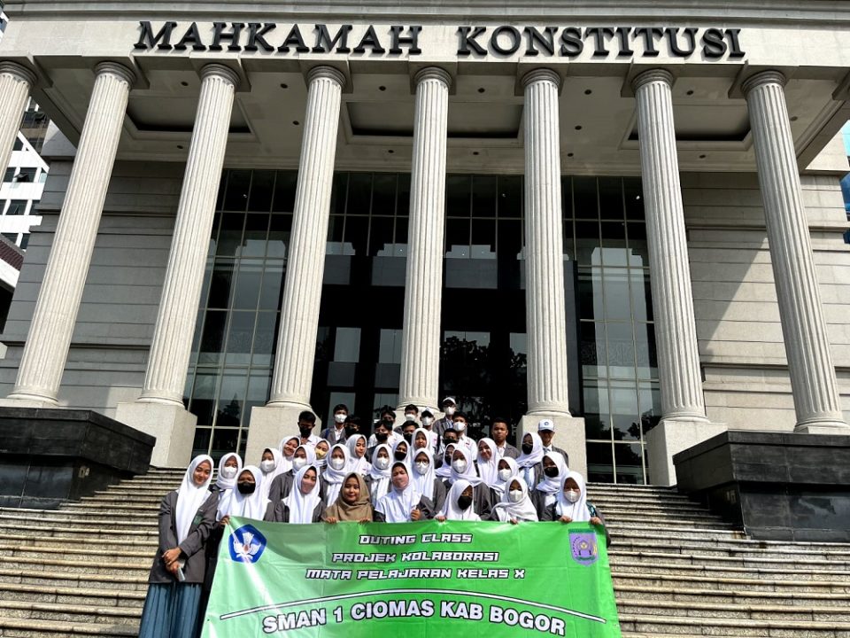 SMAN 1 Ciomas Mengadakan Outing Class Projek Kolaborasi Mata Pelajaran