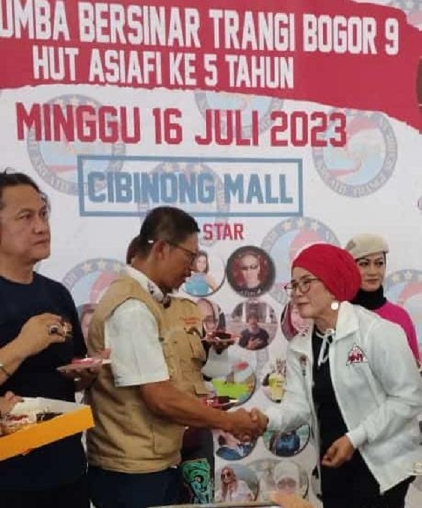 Trangi 9 Bogor Gelar Senam Aerozumba Berkolaborasi Dengan Asiafi di Cibinong Mall