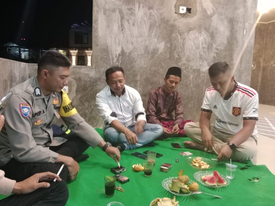 Bhabinkamtibmas Polsek Cisarua, Polres Bogor, Mewujudkan Kamtibmas Aman dan Kondusif