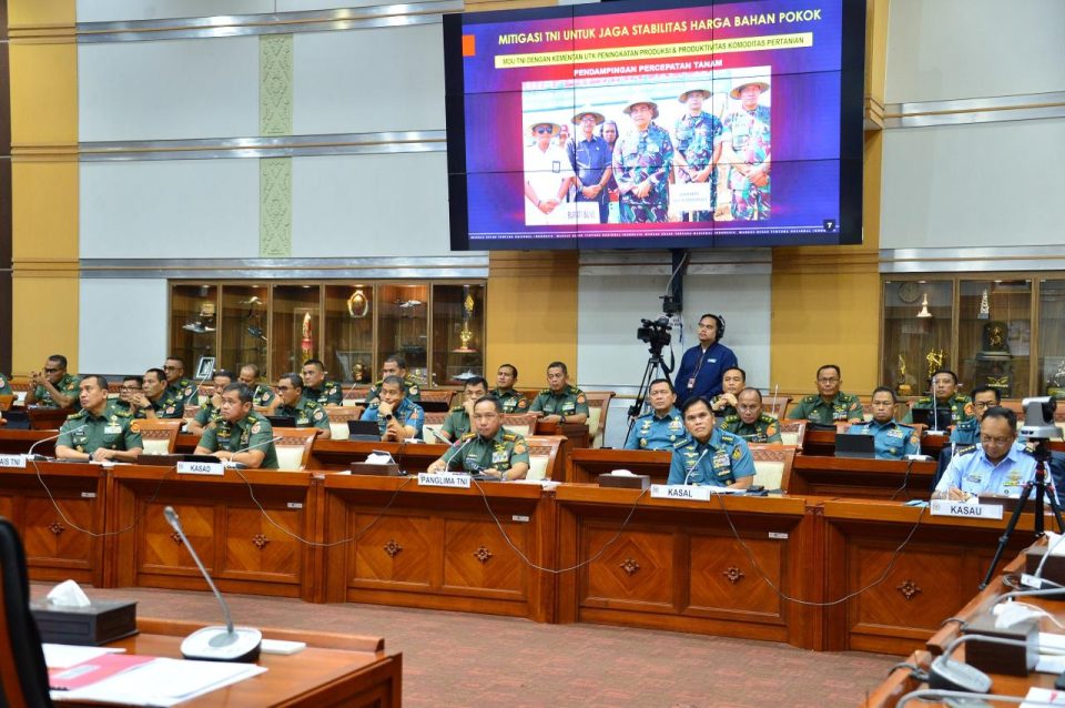 TNI Siaga Pengamanan Mudik Idul Fitri 1445 H 2024 dan Pam Pilkada Serentak 2024