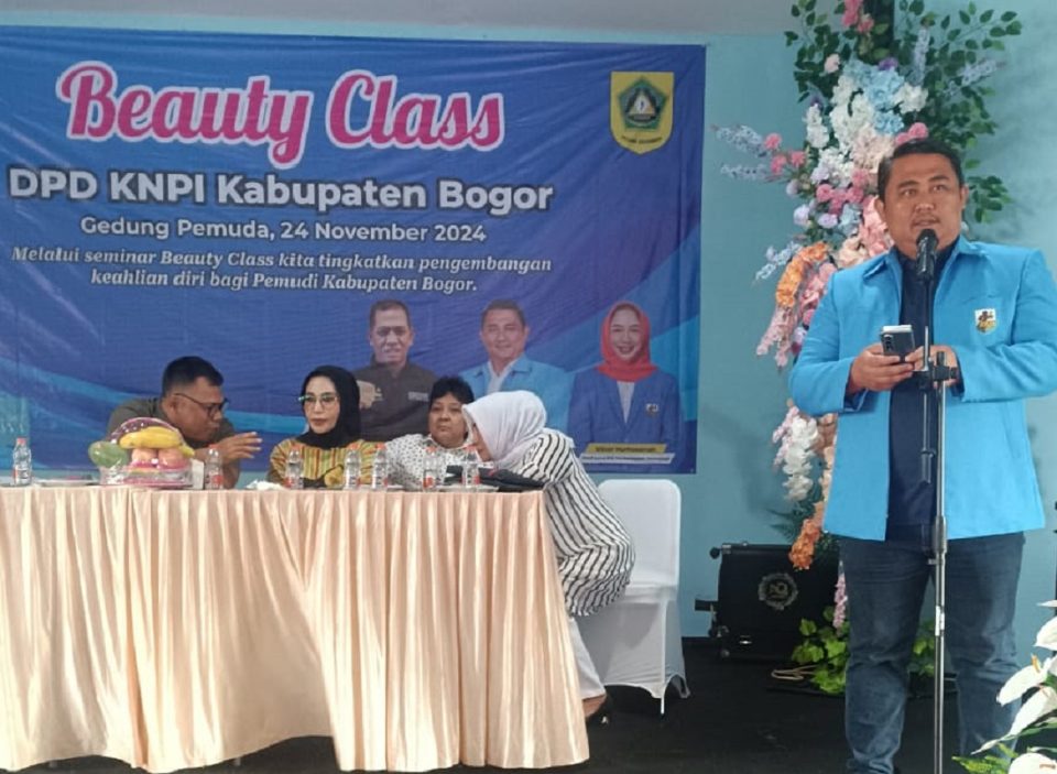 Pemberdayaan Peran Perempuan, DPD KNPI Kab. Bogor Adakan Pelatihan Kecantikan Dasar 