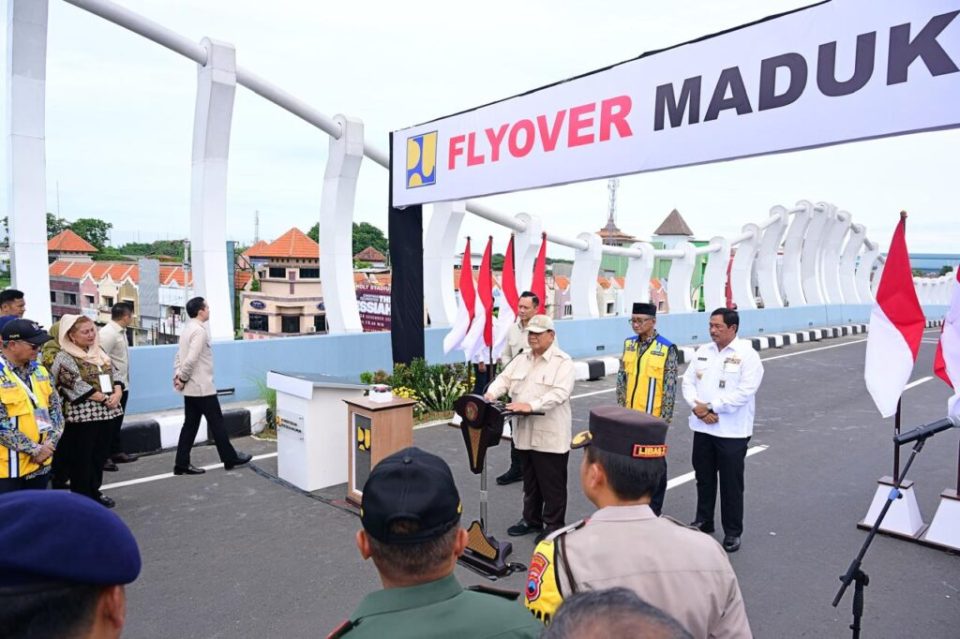 Presiden Prabowo Meresmikan Flyover Madukoro di Kota Semarang