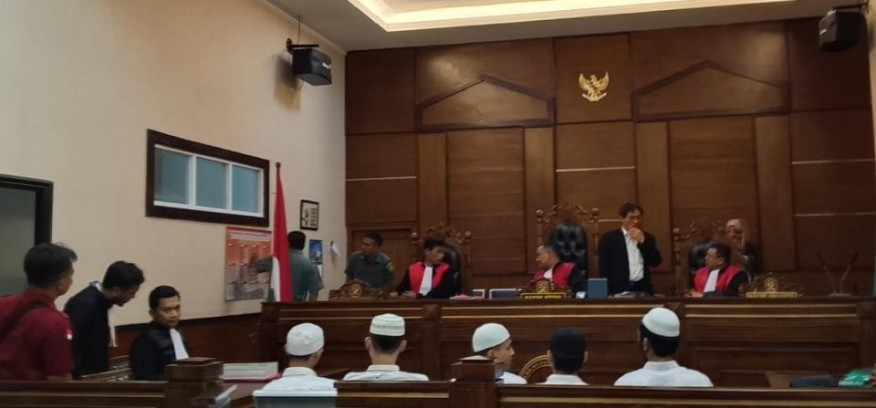 Tim Penyidik PMJ Beri Keterangan Verbalisan , Lima Terdakwa Narkotika Tetap Bantah BAP