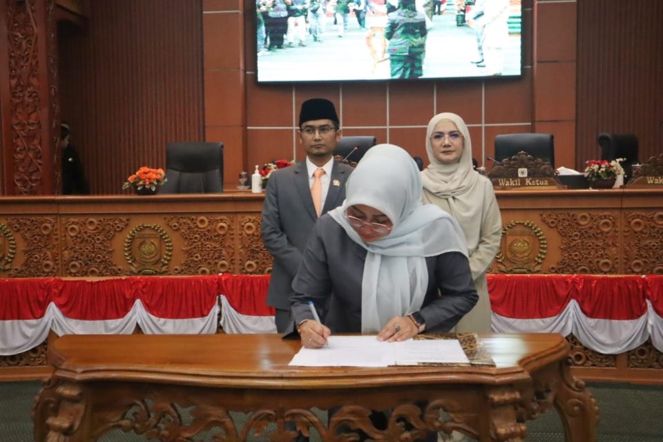 Wakil Ketua DPRD Kota Depok Yuni Indriany_Penetapan Walikota Depok Terpilih Supian Suri-Chandra Rahmansya Tidak Bisa Ditunda-tunda