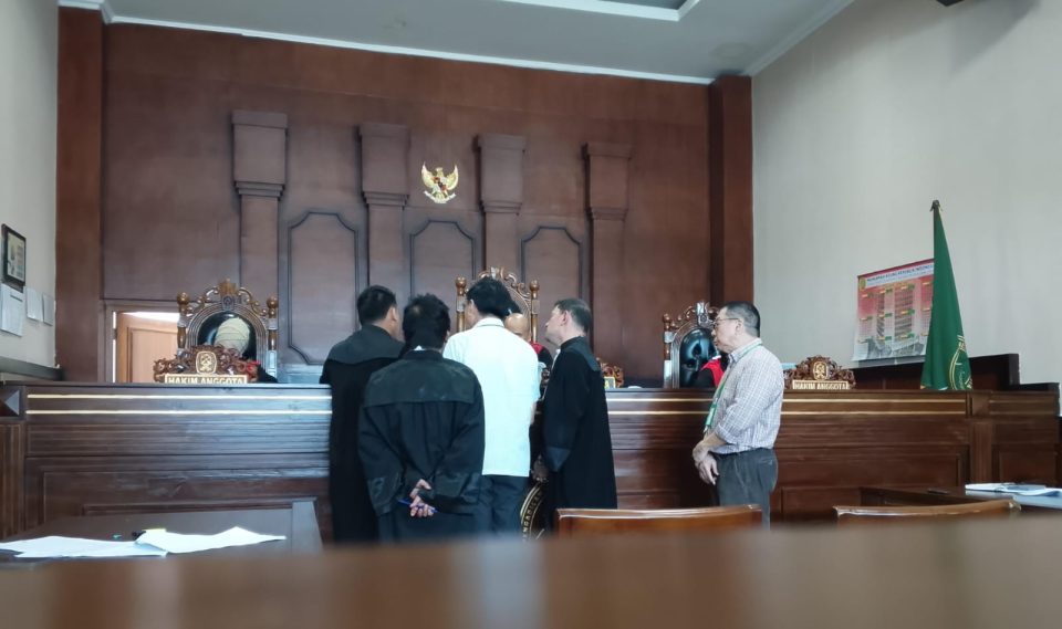 Perkara Dugaan Pemalsuan,  Terdakwa Tony Surjana Akui Ajukan Permohonan Secara Tidak Langsung