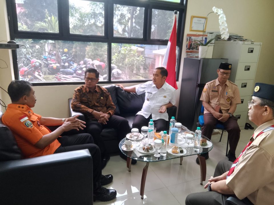 Sudjatmiko Bersama Basarnas Bekali Warga Tentang Kesiapsiagaan SAR