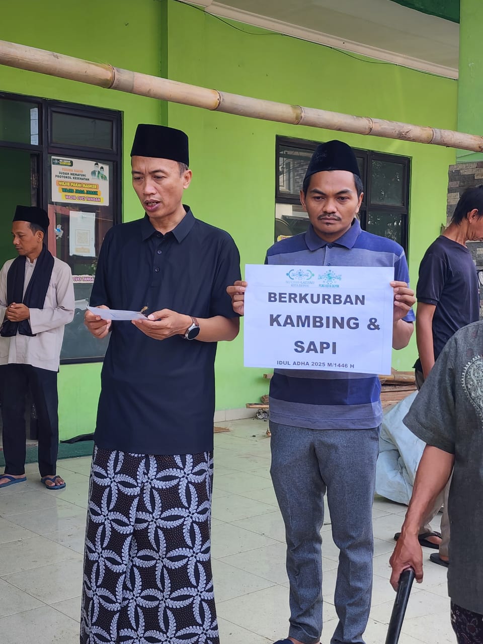 NU Care-LAZISNU Kurban 19 Sapi 97 Kambing Salurkan Sampai Pinggiran Depok