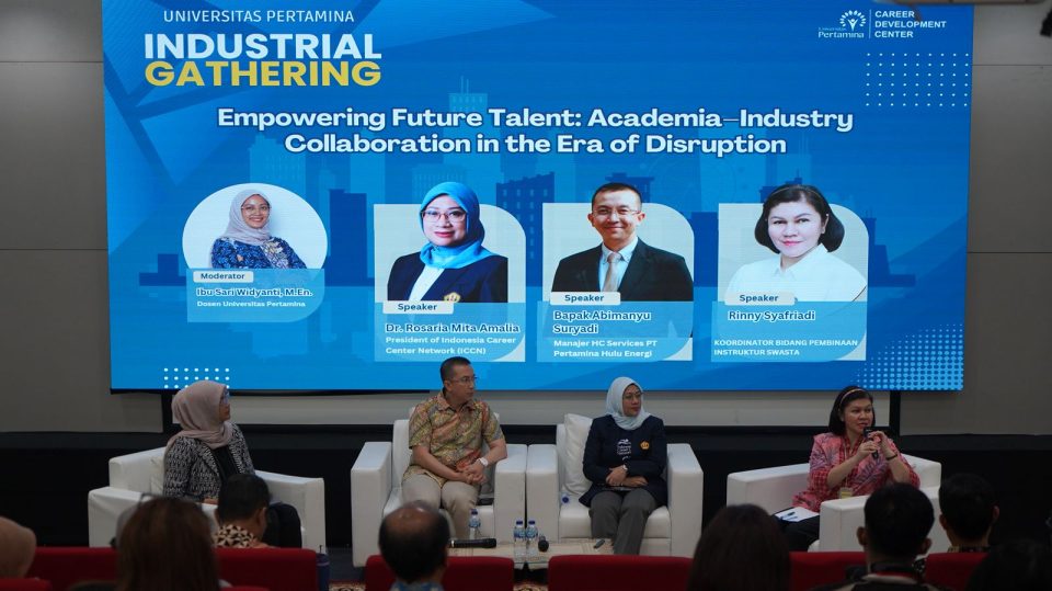 Universitas Pertamina (UPER) Menggelar Industrial Gathering