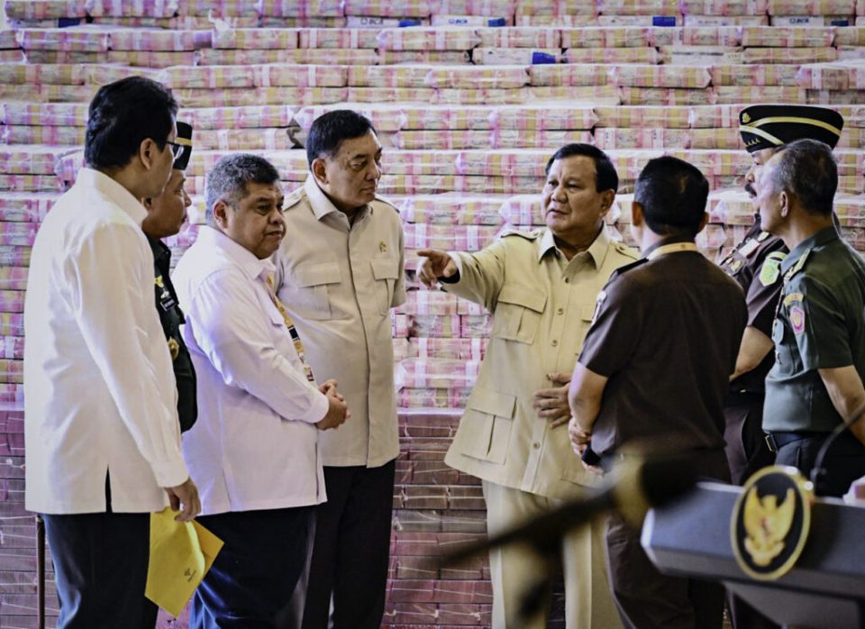 Jaksa Agung Menyerahkan Pengganti Kerugian Negara Rp 13,255 Triliun, Kasus Ekspor CPO