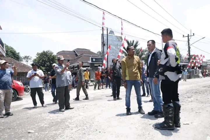 Jaro Ade Pantau Langsung Sejumlah Pembangunan Infrastruktur di Kabupaten Bogor