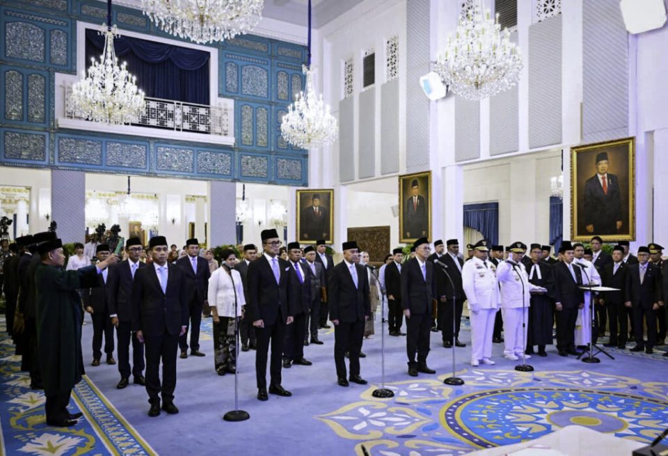 Pelantikan Dua Wakil Menteri Kabinet Merah Putih Dan Dua Asisten Khusus Presiden