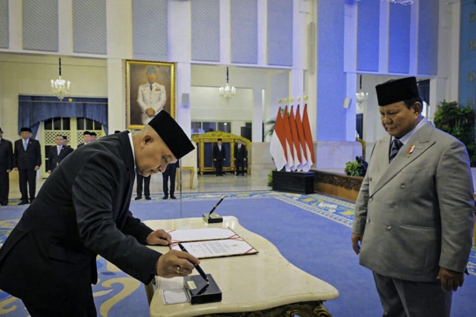 Presiden Prabowo Lantik Velix Vernando Wanggai Sebagai Ketua Komite Eksekutif Percepatan Pembangunan Otonomi Khusus Papua