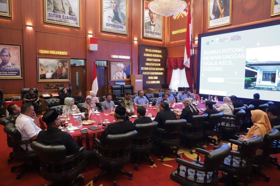 Bupati Bogor_Akan Hadirkan RPH Berstandar Tinggi dan Satu-Satunya Bersertifikat Halal