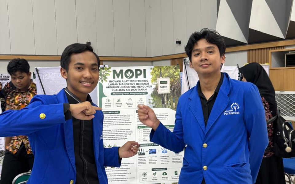Inovasi Inovasi MOPI, Mahasiswa UPER Raih Silver Medal di Naturaco Riset “Malang Edufest” 2026